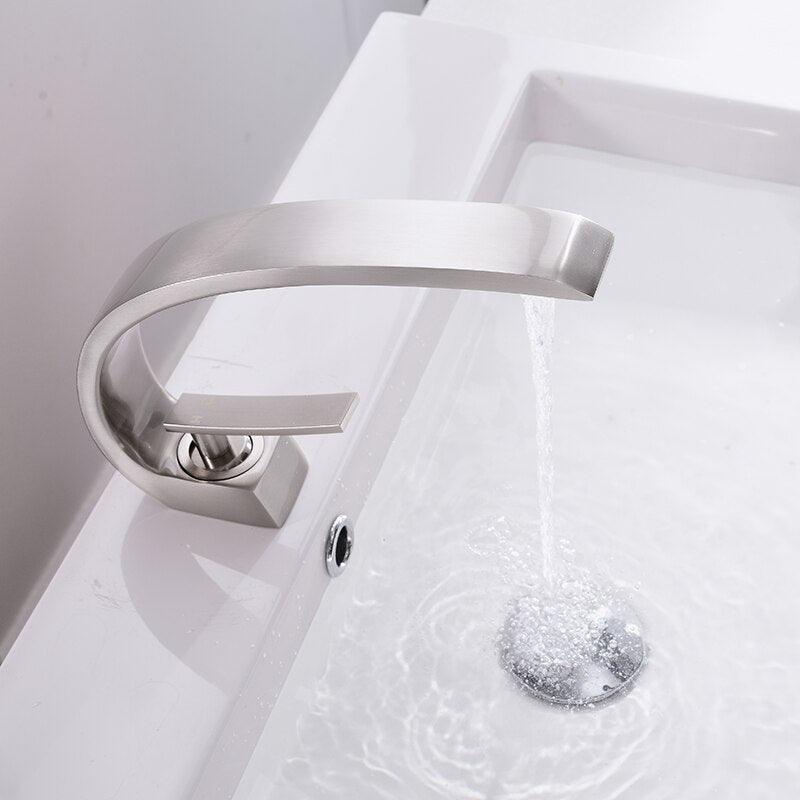 Basin Faucets Modern Bathroom Mixer Tap Brass Washbasin Faucet Single Handle Single Hole Elegant Crane For Bathroom LH-16990 - DDD.MARKET